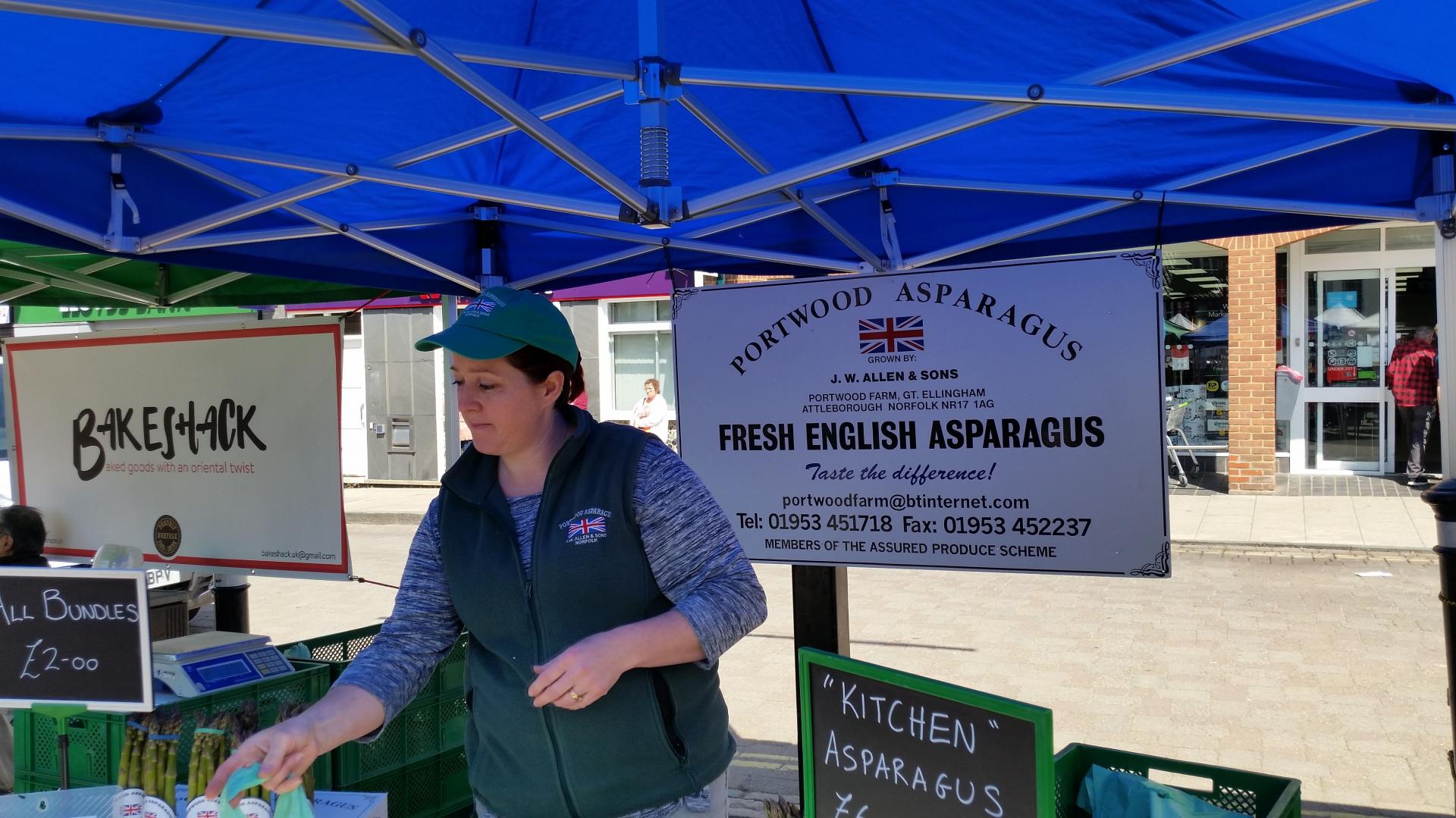 Marché vente d'asperges anglaises à Wymondham