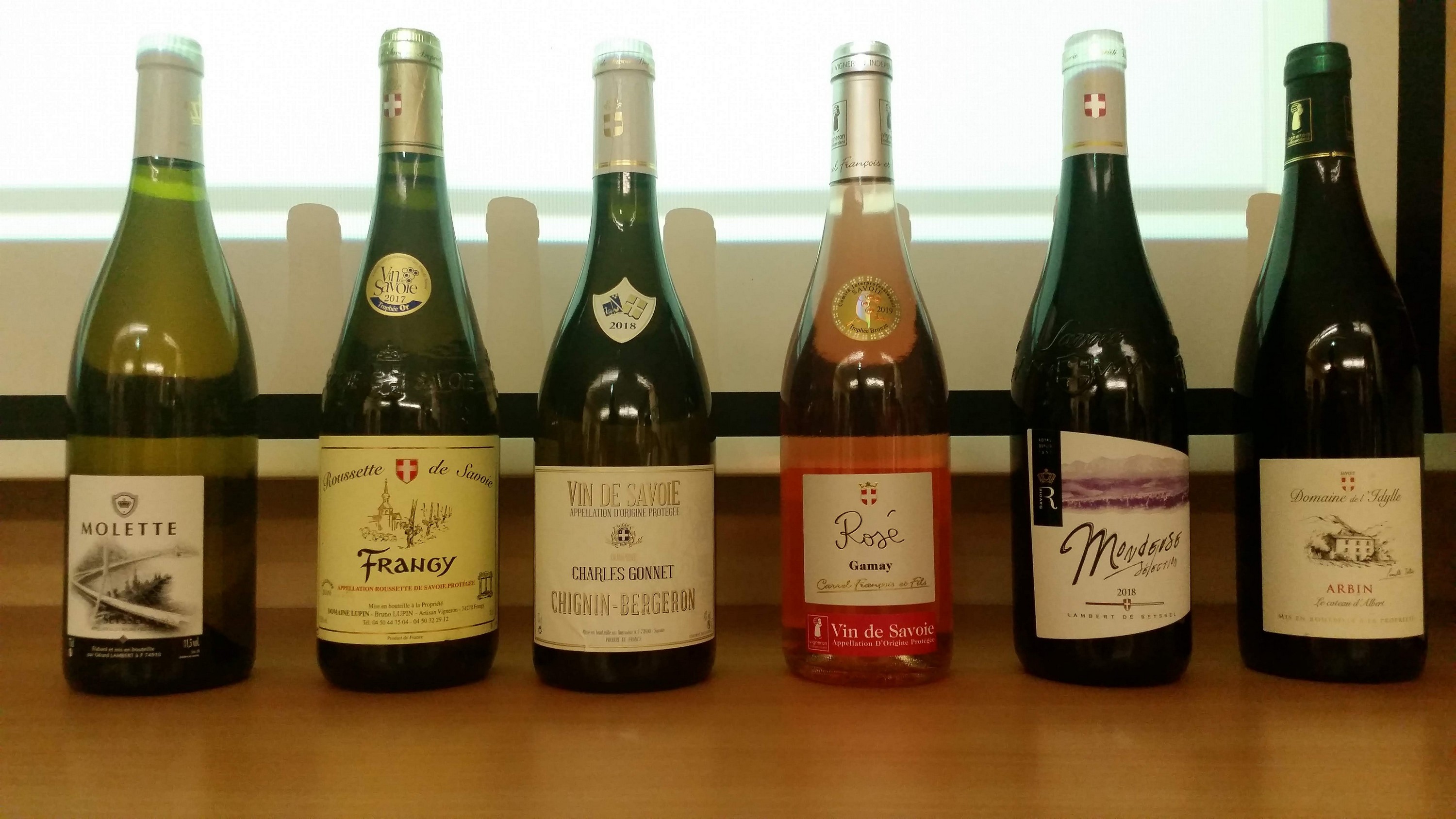 Une belle collection à la fin de la dégustation des vins de Savoie