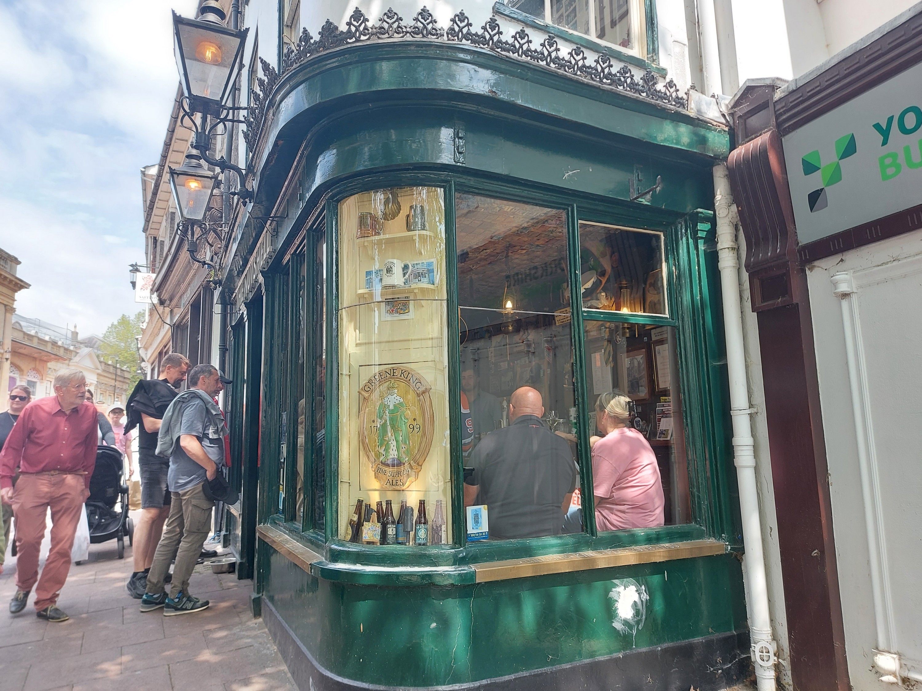 The Nutshell, the smallest pub in Britain