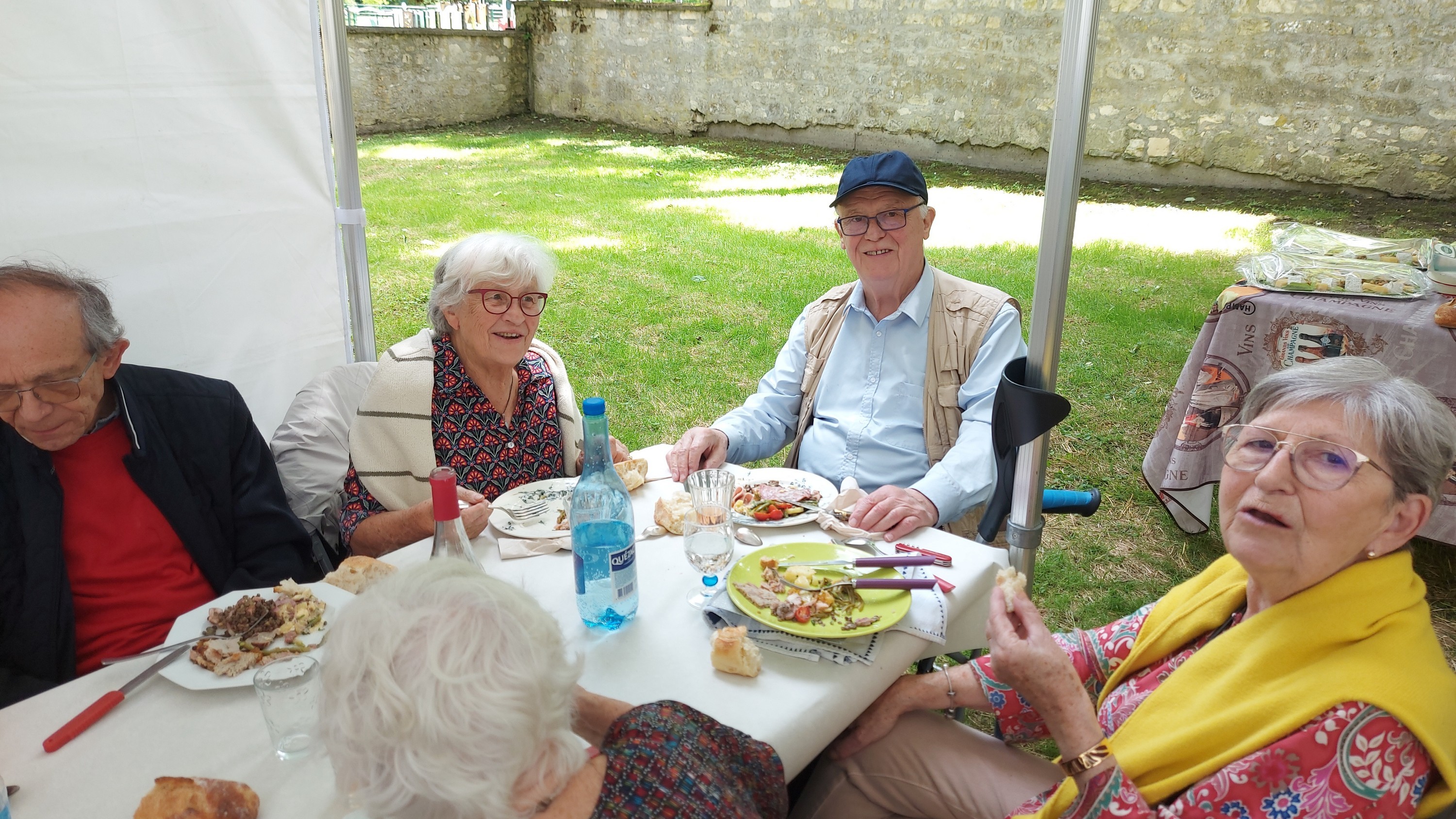 Jean Pierre, Marie George, Marie Claire,...