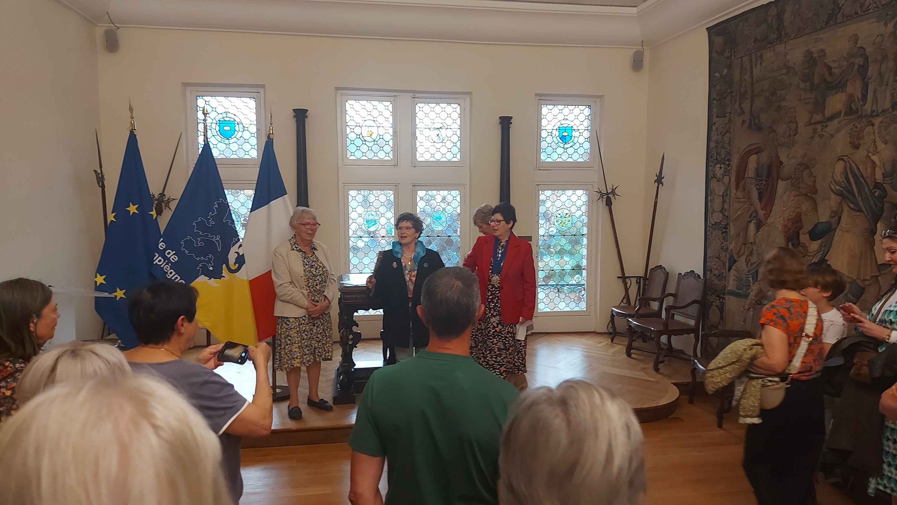 Discours et échange des cadeaux