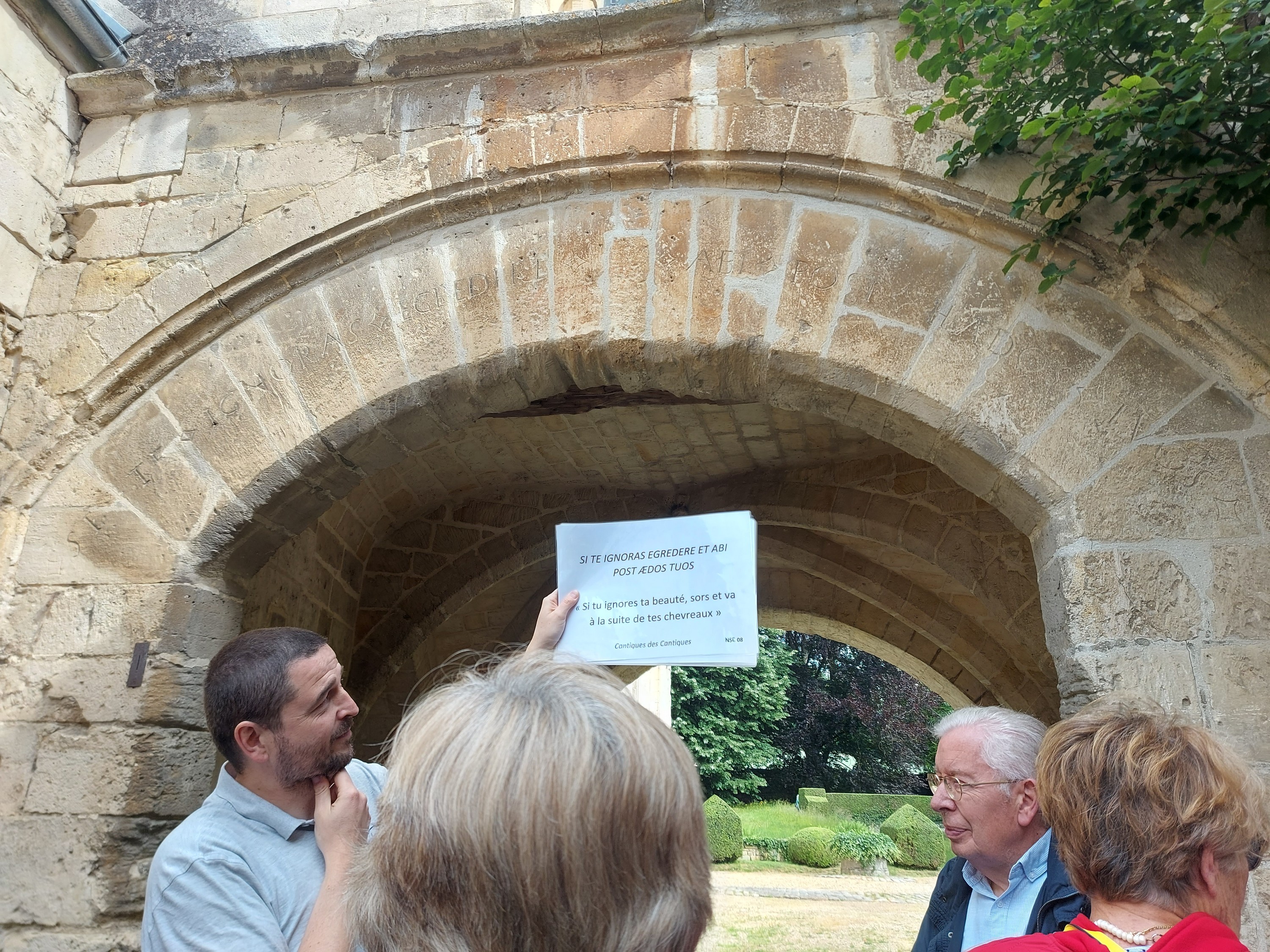 L'avertissement en latin