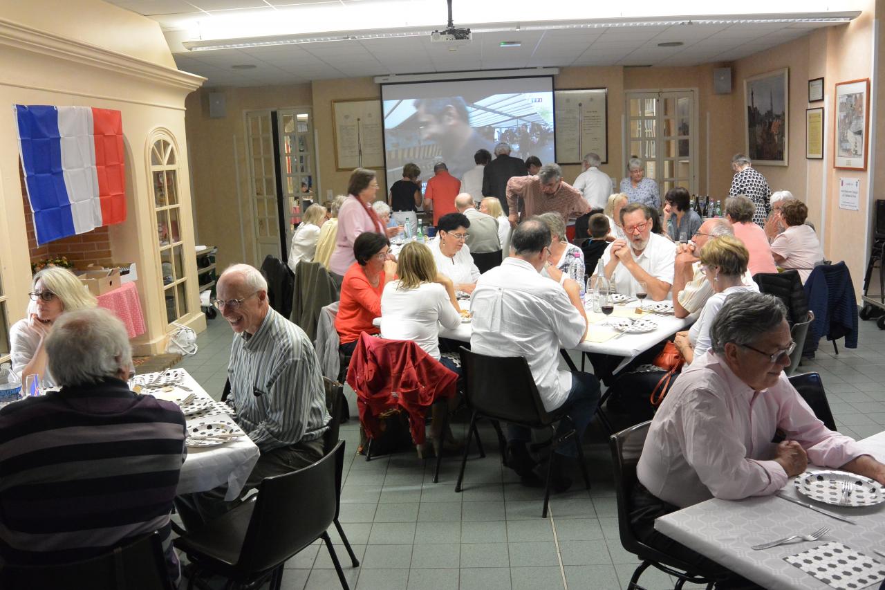 Pot luck à la maison de l'Europe