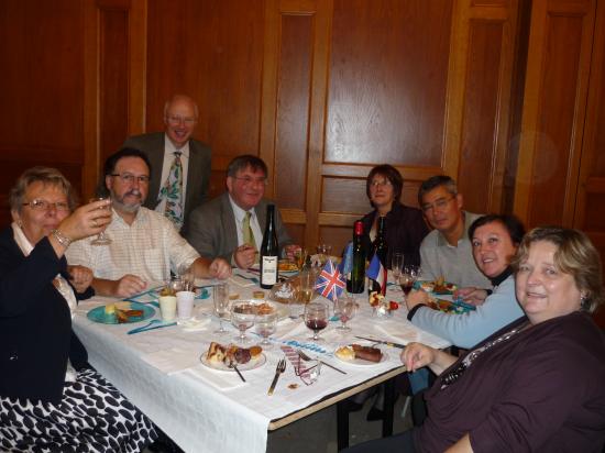 La découverte des spécialités des pays représentés en action