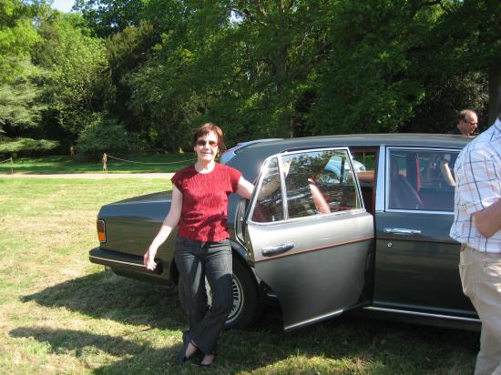 le défilé des vieilles voitures