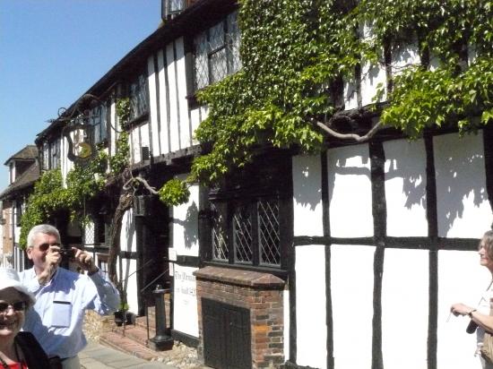 La Mermaid Inn reconstruite en 1420