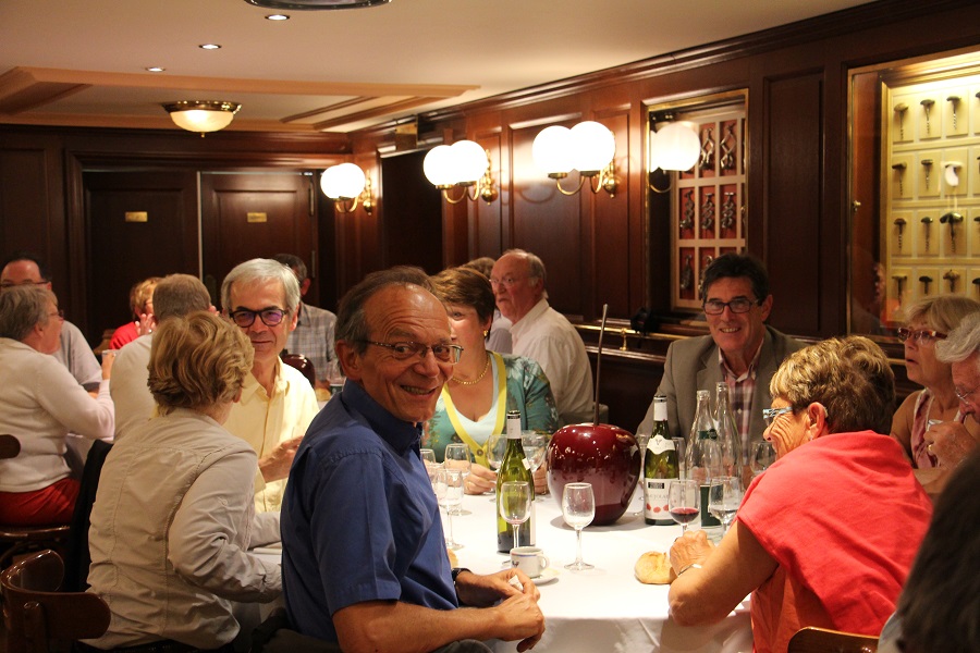 Repas au Hameau Duboeuf