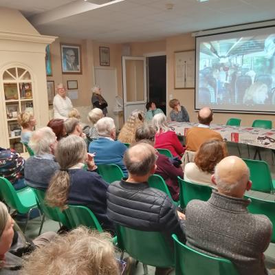 Une audience attentive