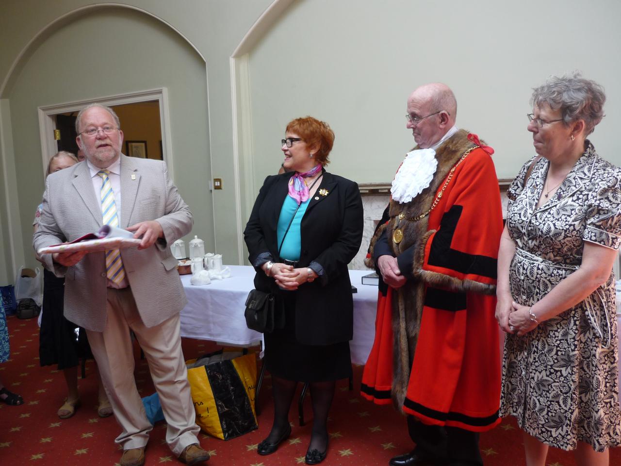 Réception officielle à l'Athenaeum