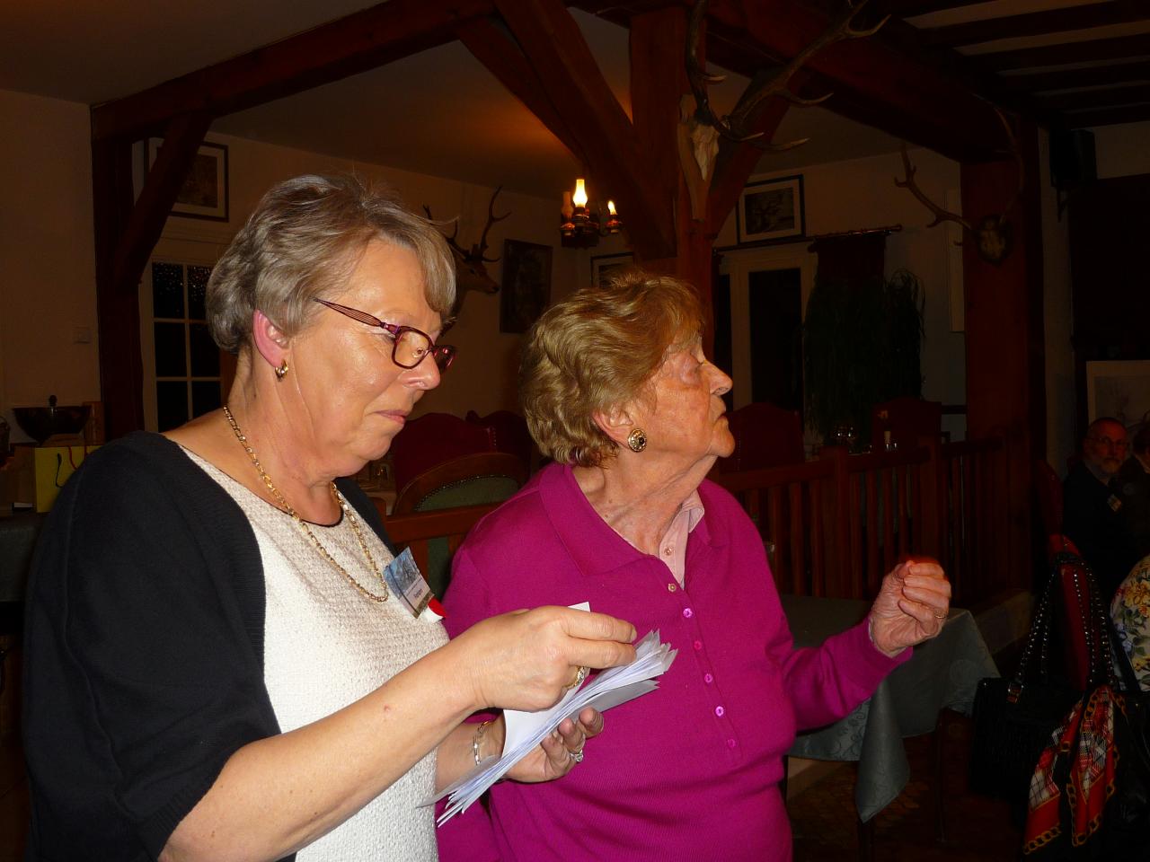 Floriane  et Geneviève Quiz sur la forêt de Compiègne